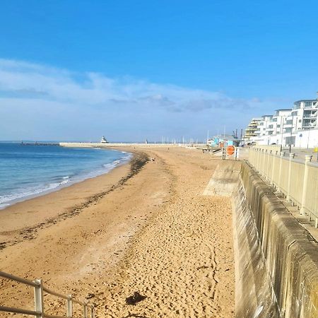 Shore Thing Beachfront Apartment Ramsgate - Sleeps 4 Dış mekan fotoğraf