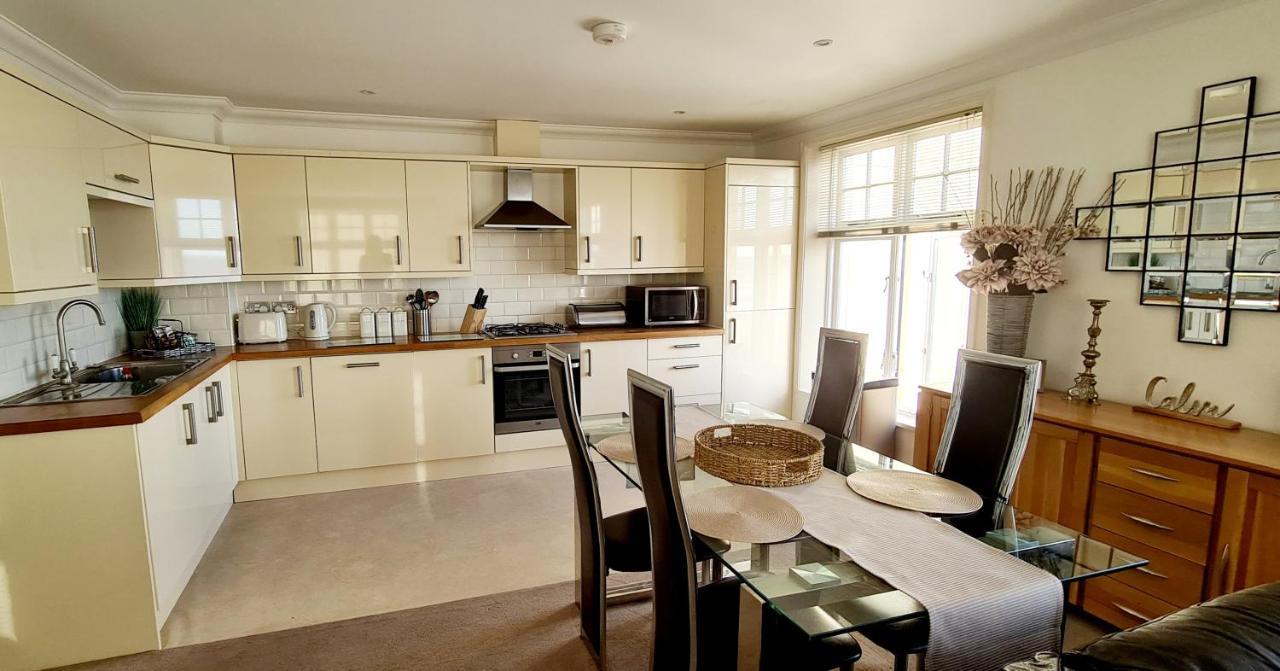 Shore Thing Beachfront Apartment Ramsgate - Sleeps 4 Dış mekan fotoğraf